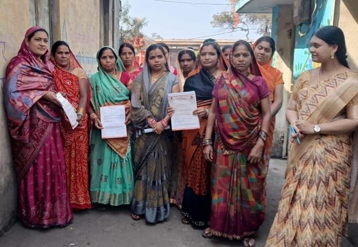 रक्षाबंधन से पहले छत्तीसगढ़ की महिलाओं को सौगात, खातों में पहुंची ₹1,000 की राशि 3 cm2